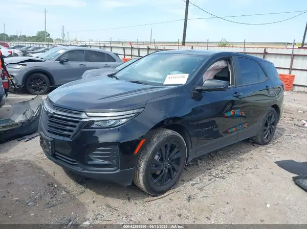3GNAXHEG4RL189828 2024 CHEVROLET EQUINOX - Image 2