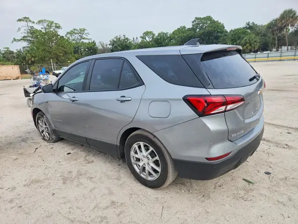 3GNAXHEG4RL298600 2024 CHEVROLET EQUINOX - Image 2