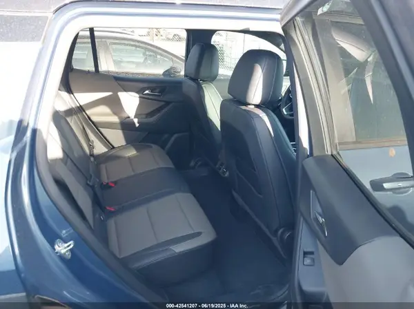 3GNAXHEG4SL210232 2025 CHEVROLET EQUINOX - Image 8