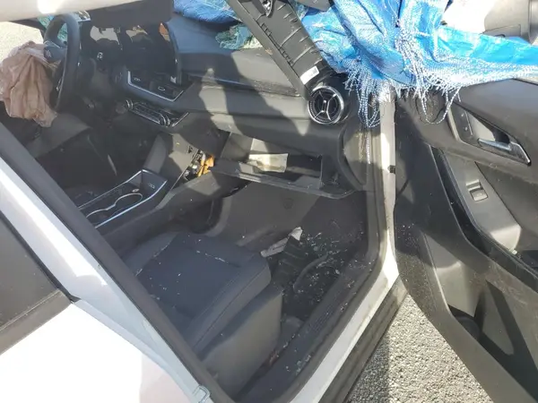 3GNAXHEG4SL283813 2025 CHEVROLET EQUINOX - Image 8
