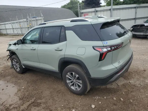 3GNAXHEG4SL287490 2025 CHEVROLET EQUINOX - Image 2