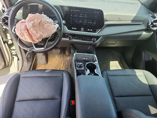 3GNAXHEG4TL110942 2026 CHEVROLET EQUINOX - Image 8
