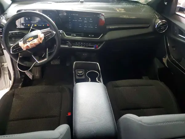 3GNAXHEG4TL116658 2026 CHEVROLET EQUINOX - Image 8