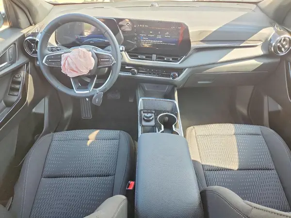 3GNAXHEG4TL351268 2026 CHEVROLET EQUINOX - Image 8