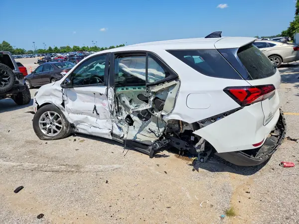 3GNAXHEG5PL223045 2023 CHEVROLET EQUINOX - Image 2