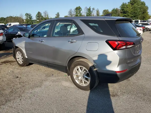3GNAXHEG5RL102258 2024 CHEVROLET EQUINOX - Image 2