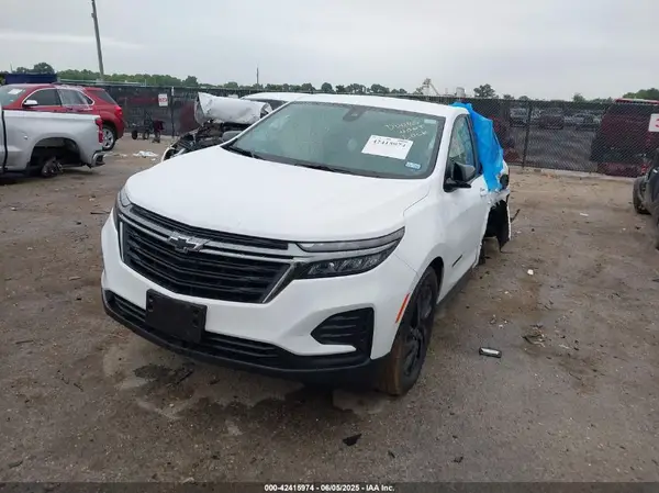 3GNAXHEG5RL224120 2024 CHEVROLET EQUINOX - Image 2