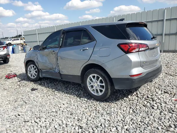 3GNAXHEG5RL329529 2024 CHEVROLET EQUINOX - Image 2