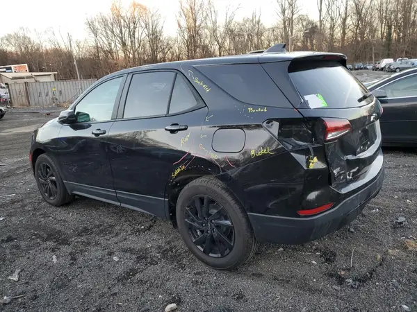 3GNAXHEG5RL342961 2024 CHEVROLET EQUINOX - Image 2