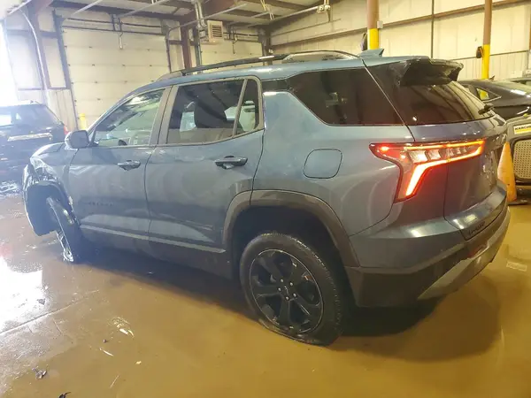 3GNAXHEG5SL177063 2025 CHEVROLET EQUINOX - Image 2