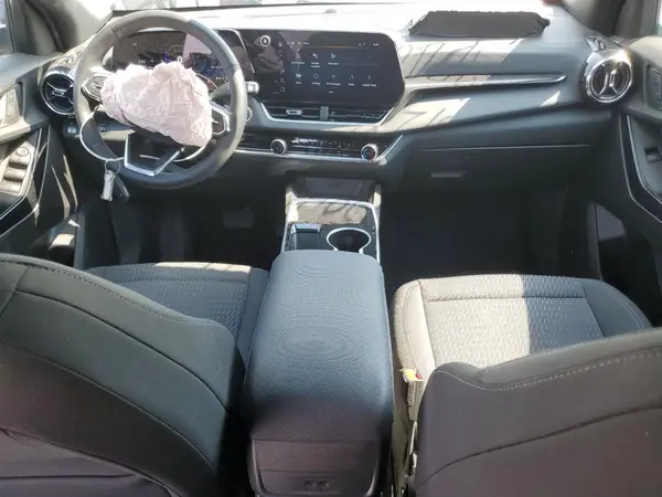3GNAXHEG5SL205704 2025 CHEVROLET EQUINOX - Image 8