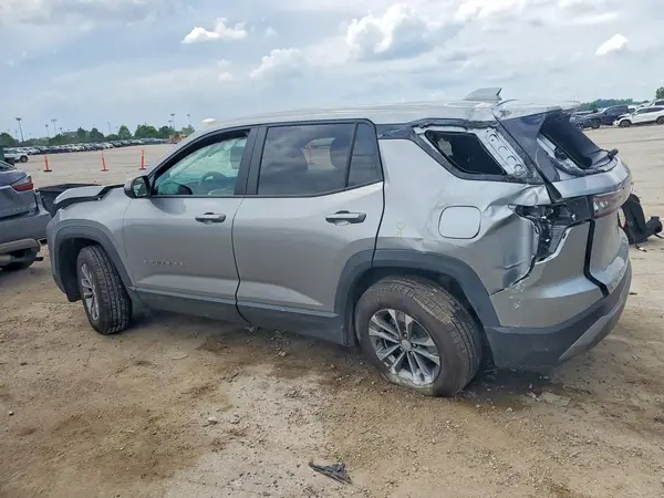 3GNAXHEG5SL213205 2025 CHEVROLET EQUINOX - Image 2