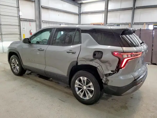 3GNAXHEG5SL305124 2025 CHEVROLET EQUINOX - Image 2