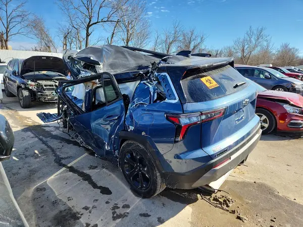 3GNAXHEG5TL112912 2026 CHEVROLET EQUINOX - Image 2