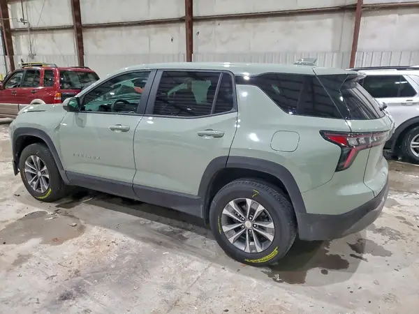 3GNAXHEG5TL155128 2026 CHEVROLET EQUINOX - Image 2