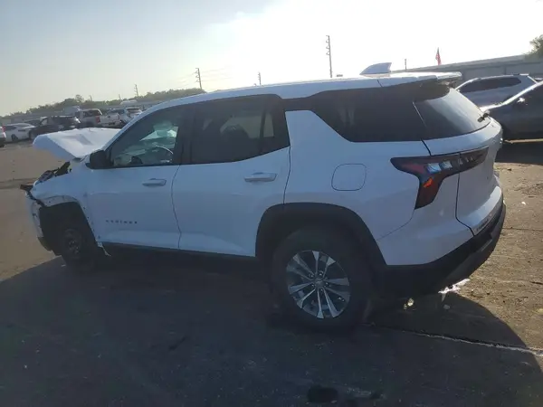 3GNAXHEG5TL364627 2026 CHEVROLET EQUINOX - Image 2