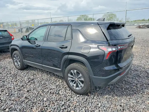 3GNAXHEG5TL398048 2026 CHEVROLET EQUINOX - Image 2