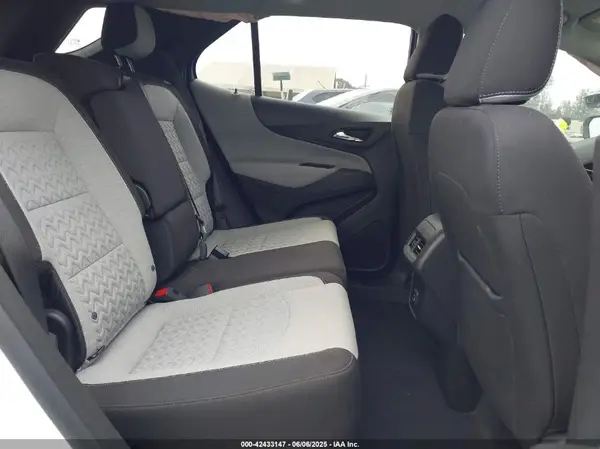 3GNAXHEG6PL202897 2023 CHEVROLET EQUINOX - Image 8