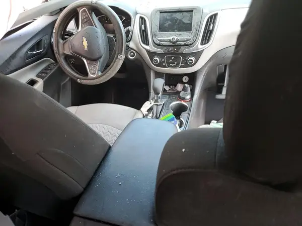 3GNAXHEG6RL102785 2024 CHEVROLET EQUINOX - Image 8