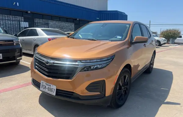 3GNAXHEG6RL238740 2024 CHEVROLET EQUINOX - Image 2