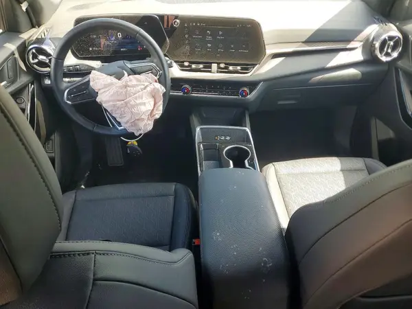 3GNAXHEG6SL152964 2025 CHEVROLET EQUINOX - Image 8