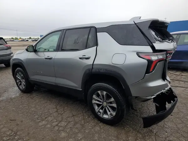 3GNAXHEG6SL206344 2025 CHEVROLET EQUINOX - Image 2