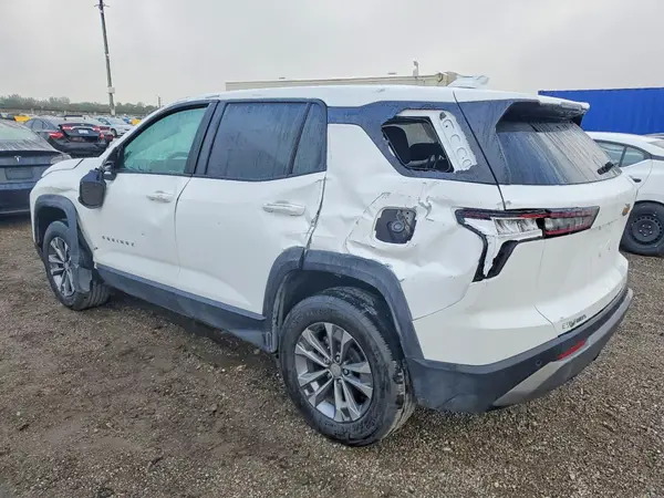 3GNAXHEG6SL227436 2025 CHEVROLET EQUINOX - Image 2