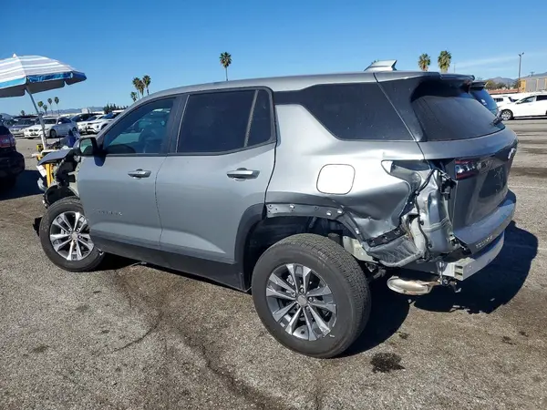 3GNAXHEG6SL252787 2025 CHEVROLET EQUINOX - Image 2