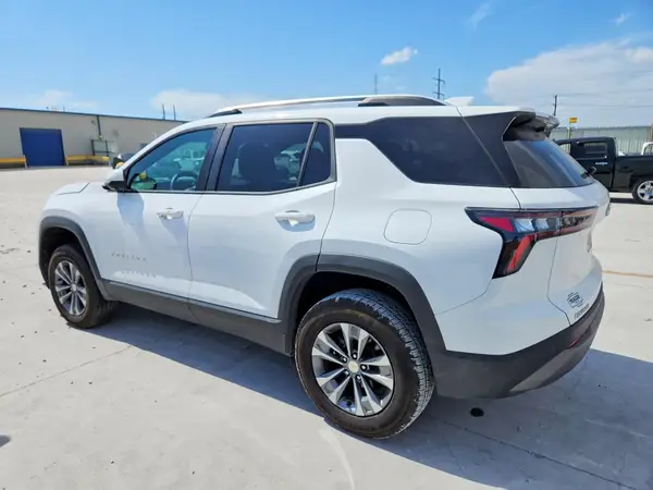 3GNAXHEG6SL259528 2025 CHEVROLET EQUINOX - Image 2