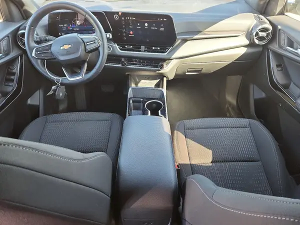 3GNAXHEG6SL330064 2025 CHEVROLET EQUINOX - Image 8