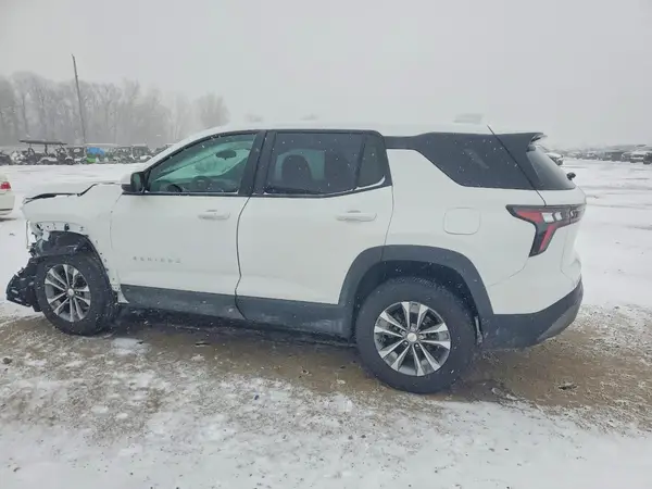 3GNAXHEG6TL108836 2026 CHEVROLET EQUINOX - Image 2