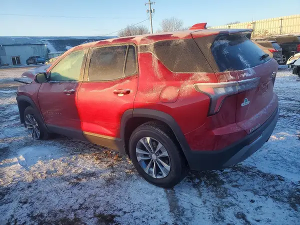 3GNAXHEG6TL112921 2026 CHEVROLET EQUINOX - Image 2