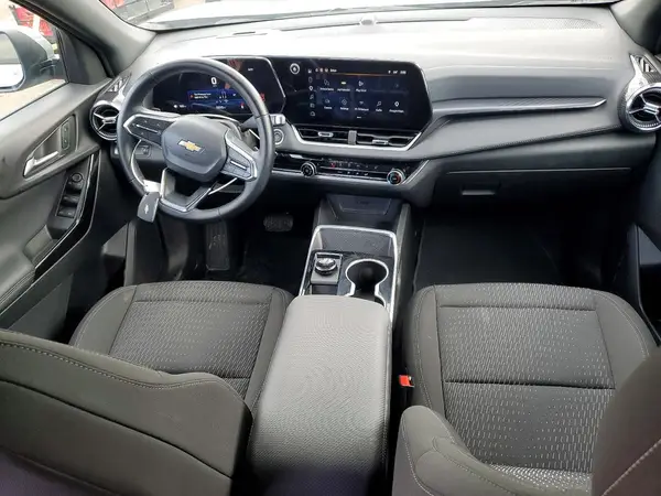 3GNAXHEG6TL119447 2026 CHEVROLET EQUINOX - Image 8