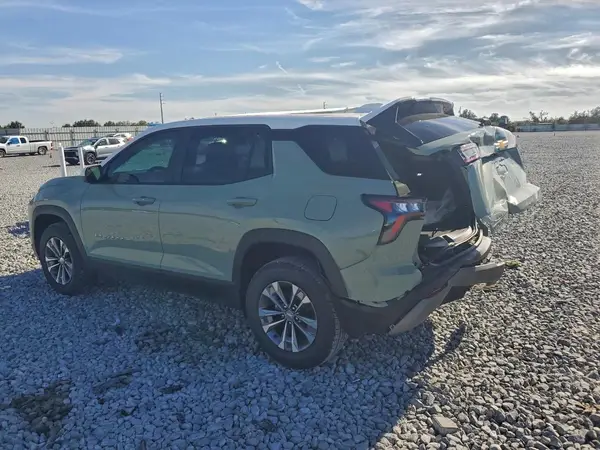 3GNAXHEG6TL174562 2026 CHEVROLET EQUINOX - Image 2