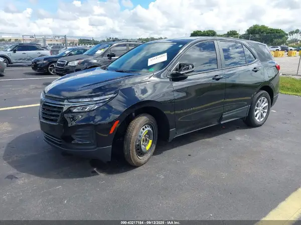 3GNAXHEG7RL121880 2024 CHEVROLET EQUINOX - Image 2