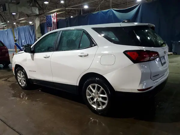 3GNAXHEG7RL323523 2024 CHEVROLET EQUINOX - Image 2