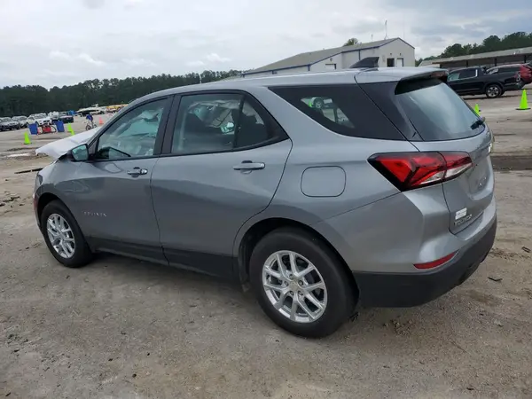 3GNAXHEG7RL332772 2024 CHEVROLET EQUINOX - Image 2