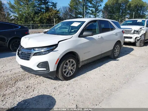 3GNAXHEG7RL348129 2024 CHEVROLET EQUINOX - Image 2