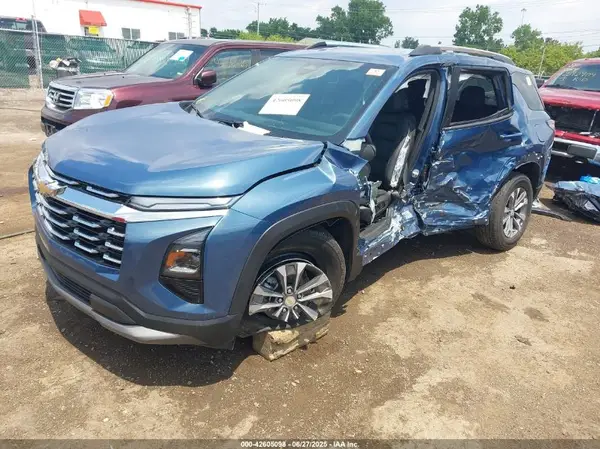 3GNAXHEG7SL272580 2025 CHEVROLET EQUINOX - Image 2