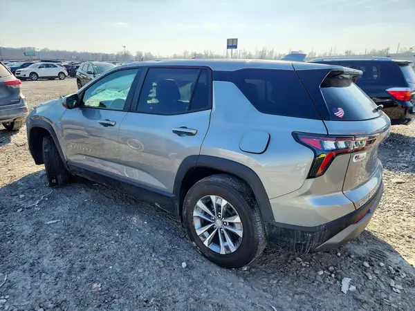 3GNAXHEG7SL326766 2025 CHEVROLET EQUINOX - Image 2