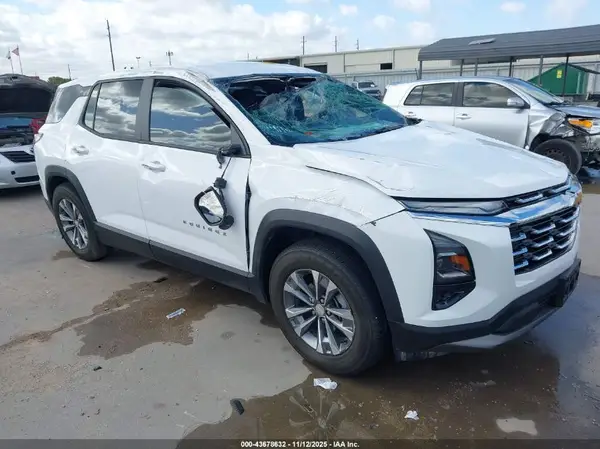 3GNAXHEG7TL102463 2026 CHEVROLET EQUINOX - Image 1