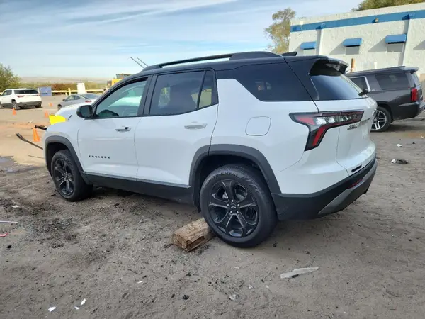 3GNAXHEG7TL144695 2026 CHEVROLET EQUINOX - Image 2