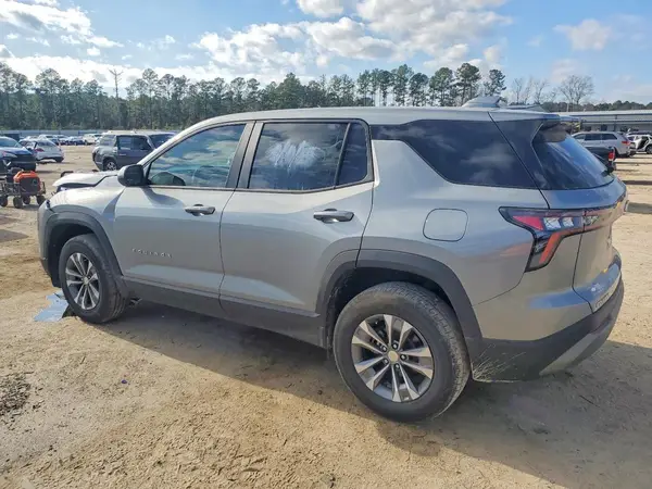 3GNAXHEG7TL161741 2026 CHEVROLET EQUINOX - Image 2