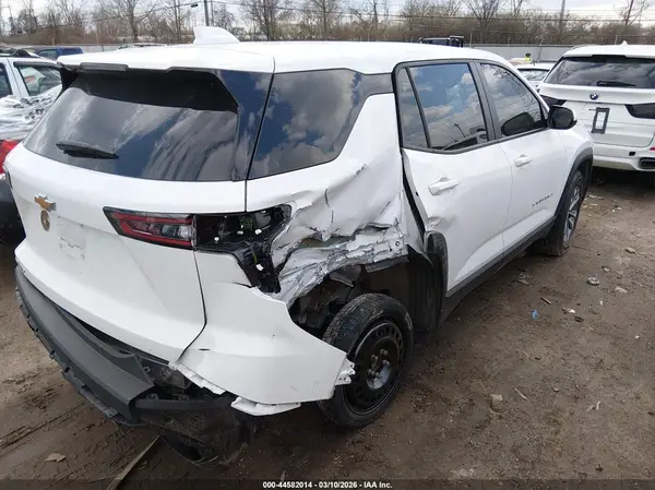 2026 CHEVROLET EQUINOX IAAI lot 44582014 auction photo 4