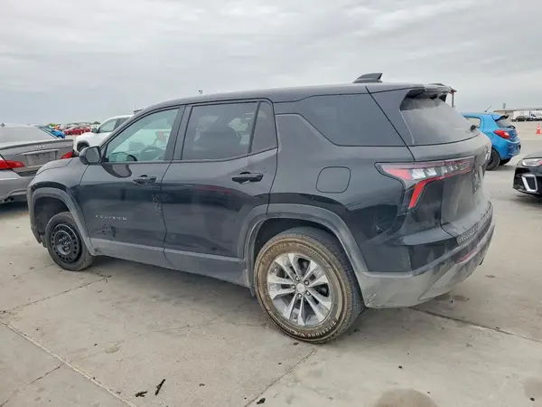 3GNAXHEG7TL305983 2026 CHEVROLET EQUINOX - Image 2