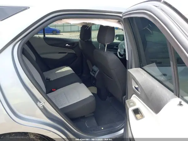 3GNAXHEG8RL111326 2024 CHEVROLET EQUINOX - Image 8