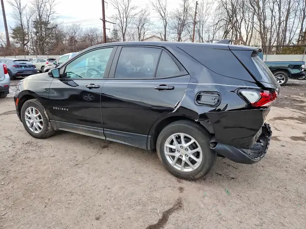 3GNAXHEG8RL216237 2024 CHEVROLET EQUINOX - Image 2