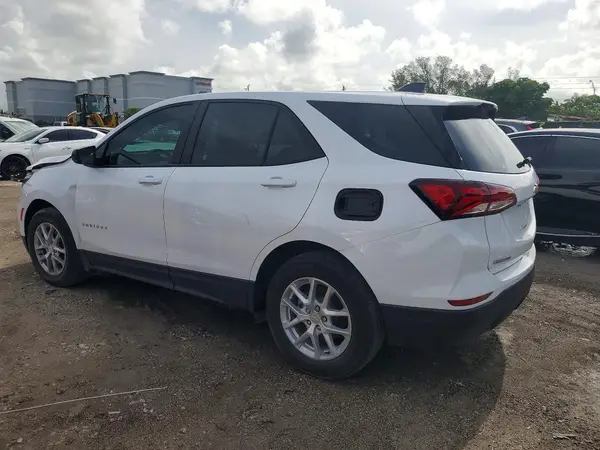 3GNAXHEG8RL233068 2024 CHEVROLET EQUINOX - Image 2