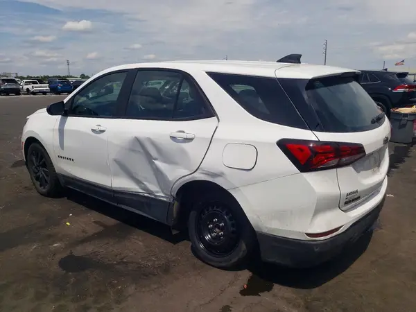 3GNAXHEG8RL278477 2024 CHEVROLET EQUINOX - Image 2