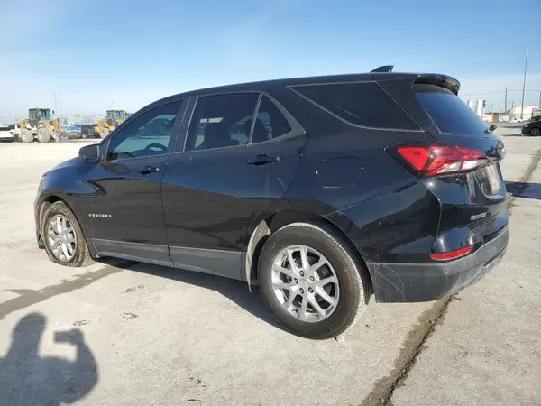 3GNAXHEG8RL320243 2024 CHEVROLET EQUINOX - Image 2